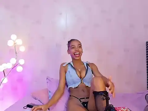 littleebonymommy online show from 05-02-26, 07:35