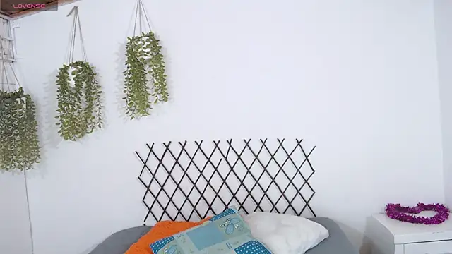 Snapshot of karla_charloby chatting on 10-08-25, 02:58 karla charloby online show from 10-08-25, 02:58