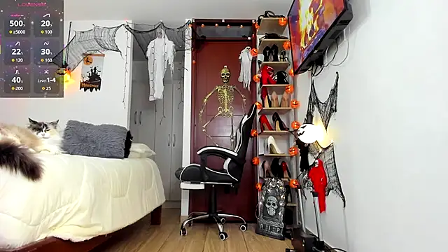 Snapshot of SophieBaker__ chatting on 10-09-25, 02:42 SophieBaker online show from 10-09-25, 02:42