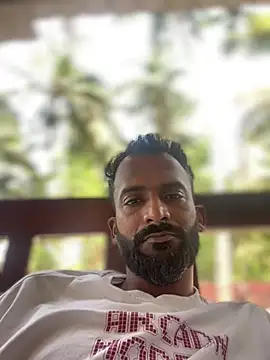 bigfatdick111 online show from 02-25-26, 08:57