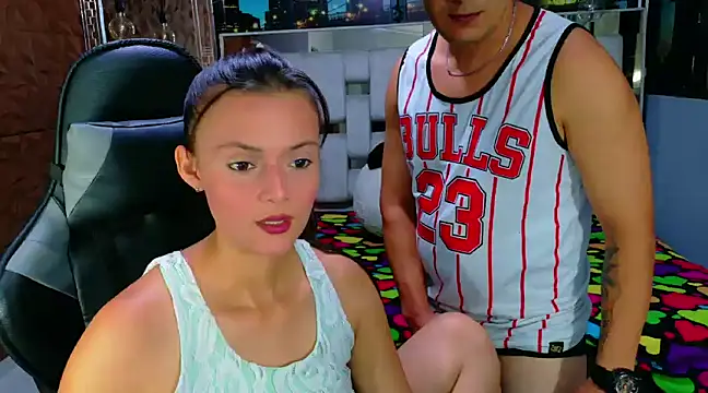 Snapshot of ValentinaAndTerry chatting on 02-12-25, 05:15 ValentinaAndTerry online show from 02-12-25, 05:15