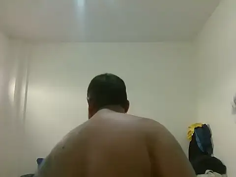 Snapshot of GABRIELGARCIA1313 chatting on 02-16-26, 09:11 GABRIELGARCIA1313 online show from 02-16-26, 09:11