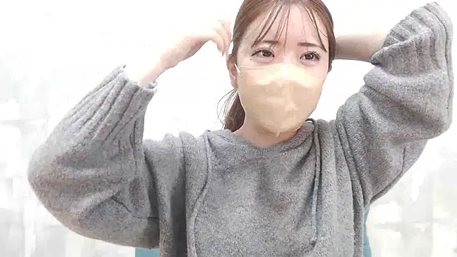 Snapshot of LOVE_MOMO_LOVE chatting on 12-12-24, 02:55 LOVE MOMO LOVE online show from 12-12-24, 02:55