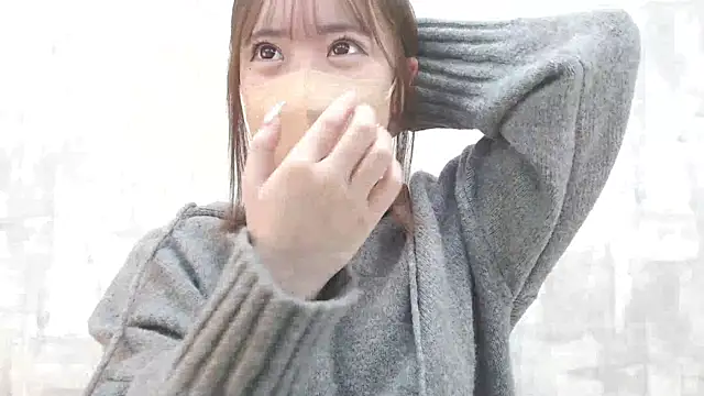 Snapshot of LOVE_MOMO_LOVE chatting on 01-05-25, 11:15 LOVE MOMO LOVE online show from 01-05-25, 11:15