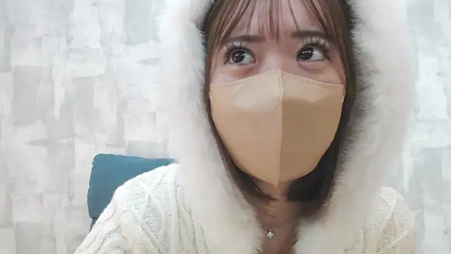 Snapshot of LOVE_MOMO_LOVE chatting on 01-12-25, 11:28 LOVE MOMO LOVE online show from 01-12-25, 11:28