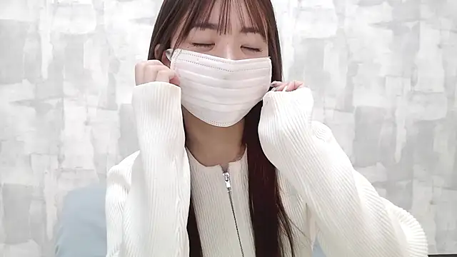 Snapshot of LOVE_MOMO_LOVE chatting on 10-12-25, 12:15 LOVE MOMO LOVE online show from 10-12-25, 12:15