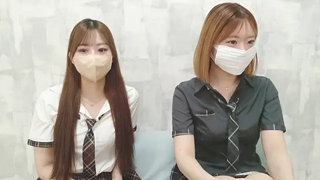 LOVE MOMO LOVE online show from 05-14-26, 12:01