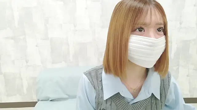 LOVE MOMO LOVE online show from 05-24-26, 12:21