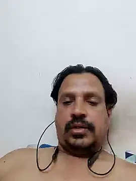Snapshot of Raj1043 chatting on 01-29-25, 12:02 Raj1043 online show from 01-29-25, 12:02