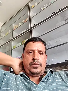 Raj1043 online show from 08-03-26, 06:45