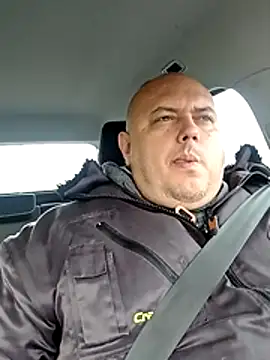 Snapshot of BigromeoXX chatting on 11-23-25, 10:15 BigromeoXX online show from 11-23-25, 10:15