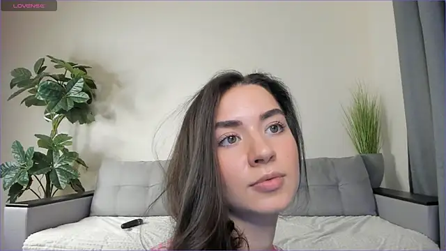 NicoleLuv online show from 02-06-25, 07:18