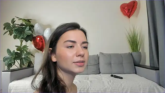 NicoleLuv online show from 03-07-25, 04:22