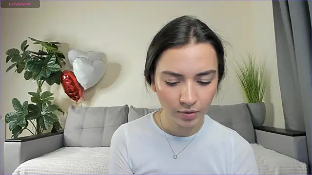 NicoleLuv online show from 03-17-25, 04:11