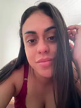 Snapshot of amorinha99 chatting on 07-11-26, 02:42 amorinha99 online show from 07-11-26, 02:42