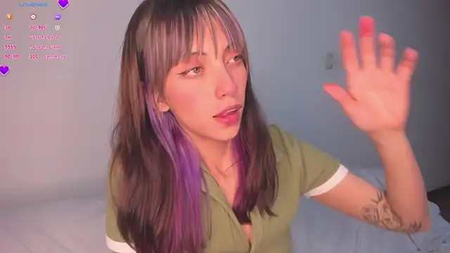 Snapshot of MiaGoth_ chatting on 11-22-25, 04:55 MiaGoth online show from 11-22-25, 04:55