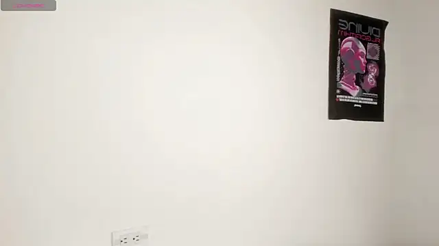 Snapshot of MiaGoth_ chatting on 08-02-26, 01:48 MiaGoth online show from 08-02-26, 01:48