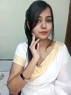 Snapshot of Miss-Riyasingh chatting on 09-21-25, 05:36 Miss-Riyasingh online show from 09-21-25, 05:36
