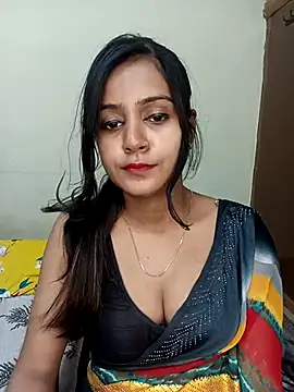 Snapshot of Miss-Riyasingh chatting on 01-10-26, 05:37 Miss-Riyasingh online show from 01-10-26, 05:37
