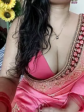 Snapshot of kaamuk_shweta chatting on 05-02-26, 07:30 kaamuk shweta online show from 05-02-26, 07:30