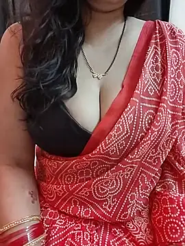 Snapshot of kaamuk_shweta chatting on 05-29-26, 08:01 kaamuk shweta online show from 05-29-26, 08:01