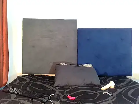 ReginaStar16 online show from 03-09-25, 04:44