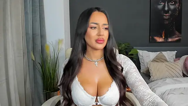 Sonia  Rey online show from 10-12-25, 06:29