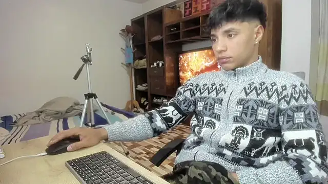 jonmaykolrose online show from 12-14-25, 12:38