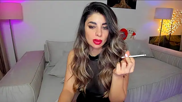 Queenofyouredreams online show from 03-17-25, 03:36