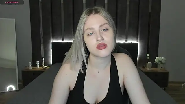  Sarah Soul  online show from 02-11-25, 12:49