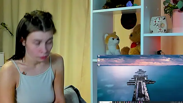 callmetori online show from 12-20-24, 08:01