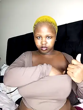 Snapshot of Dark_Berry_26 chatting on 11-24-25, 08:52 Dark Berry 26 online show from 11-24-25, 08:52