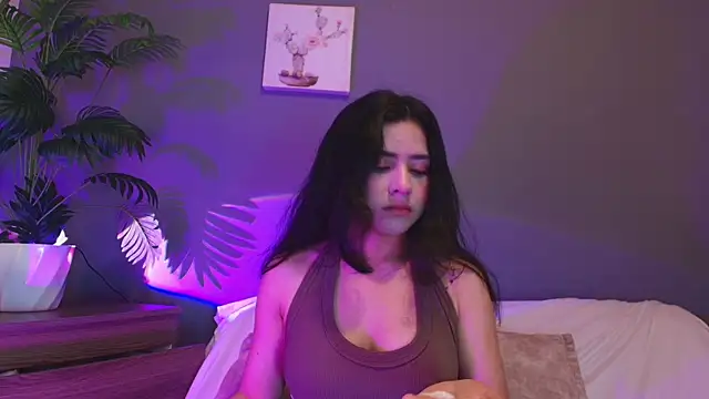adara johnson   online show from 05-16-26, 11:42