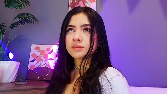 adara johnson   online show from 07-17-26, 11:50