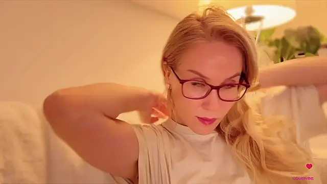 Myassistant online show from 11-04-25, 04:28