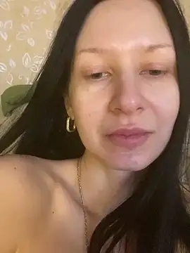 Snapshot of Starry_Siren chatting on 12-20-25, 07:59 Starry Siren online show from 12-20-25, 07:59