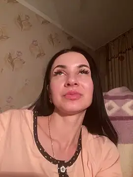 Snapshot of Starry_Siren chatting on 02-12-26, 07:09 Starry Siren online show from 02-12-26, 07:09