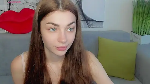AngelinaWett online show from 07-11-26, 09:34