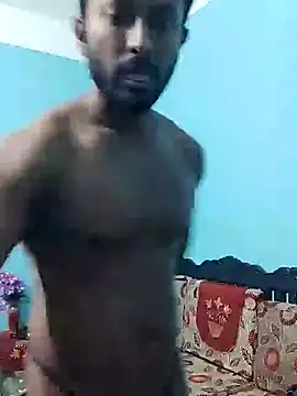 Snapshot of HunkyAriyan chatting on 02-02-25, 04:54 HunkyAriyan online show from 02-02-25, 04:54