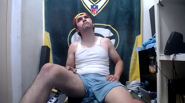 Snapshot of Apeezy14 chatting on 12-07-24, 12:08 Apeezy14 online show from 12-07-24, 12:08