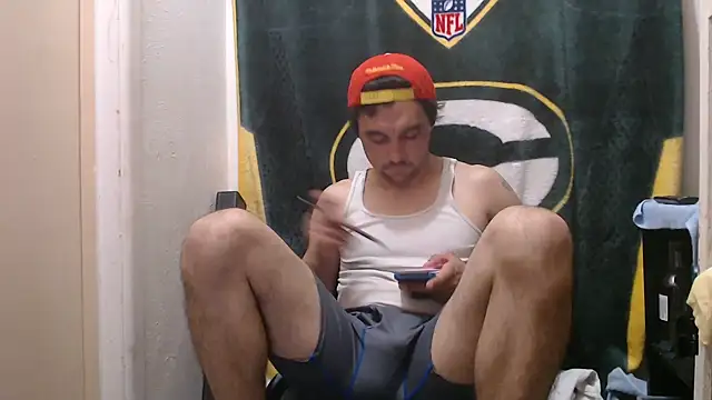 Snapshot of Apeezy14 chatting on 12-19-24, 08:13 Apeezy14 online show from 12-19-24, 08:13