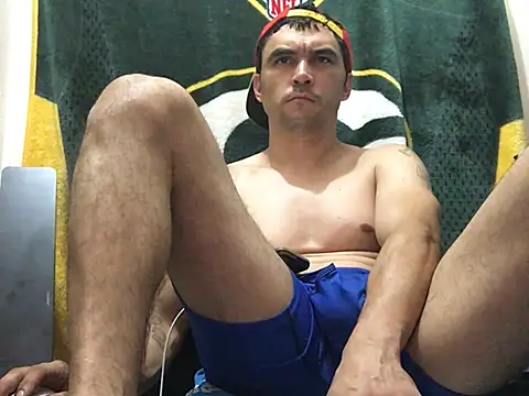 Snapshot of Apeezy14 chatting on 01-06-25, 08:24 Apeezy14 online show from 01-06-25, 08:24