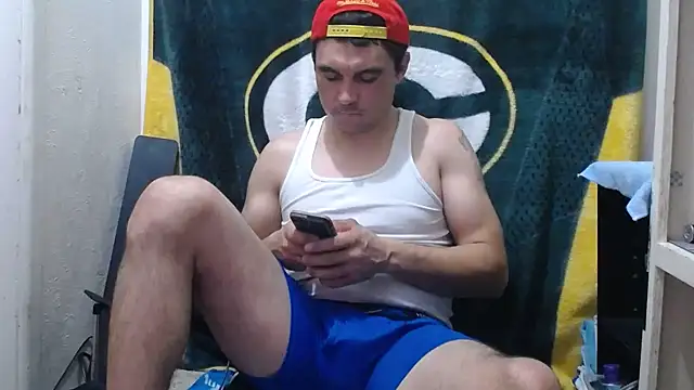 Snapshot of Apeezy14 chatting on 01-19-25, 07:46 Apeezy14 online show from 01-19-25, 07:46