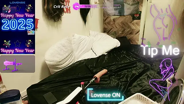 Snapshot of Doggyray44 chatting on 12-21-25, 03:57 Doggyray44 online show from 12-21-25, 03:57