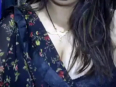 Snapshot of bhabhi_jaan11 chatting on 12-26-24, 01:10 bhabhi jaan11 online show from 12-26-24, 01:10