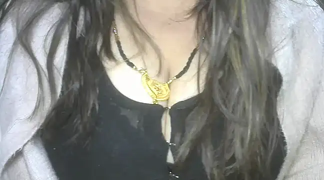 Snapshot of bhabhi_jaan11 chatting on 01-28-25, 10:01 bhabhi jaan11 online show from 01-28-25, 10:01