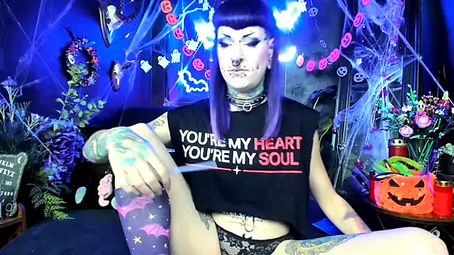 Snapshot of Purple_Coffin666 chatting on 10-09-25, 08:56 Purple Coffin666 online show from 10-09-25, 08:56