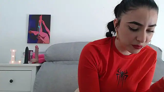 Snapshot of leilacam25 chatting on 11-23-25, 01:55 leilacam25 online show from 11-23-25, 01:55