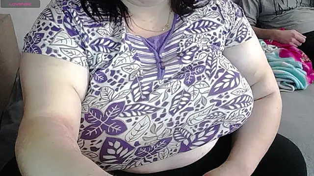 lisa Black00 online show from 10-11-25, 08:02