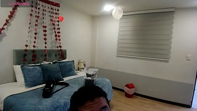 Sam and molly  online show from 02-18-25, 07:09